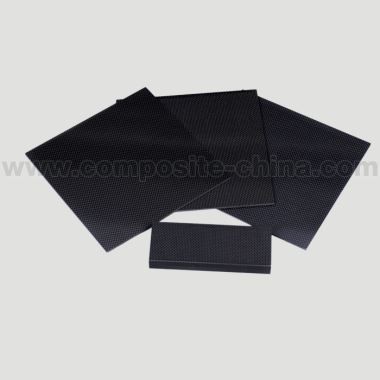 Ploča od karbonskih vlakana
